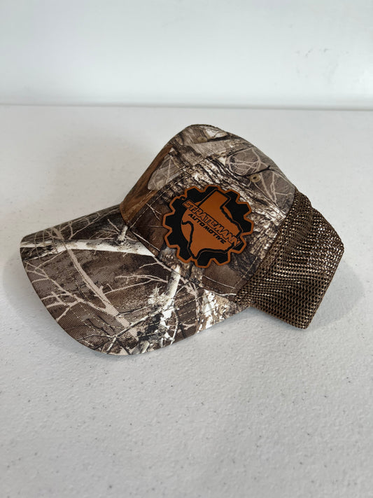 Realtree Edge/Brown Hat with Buckskin Leather Logo