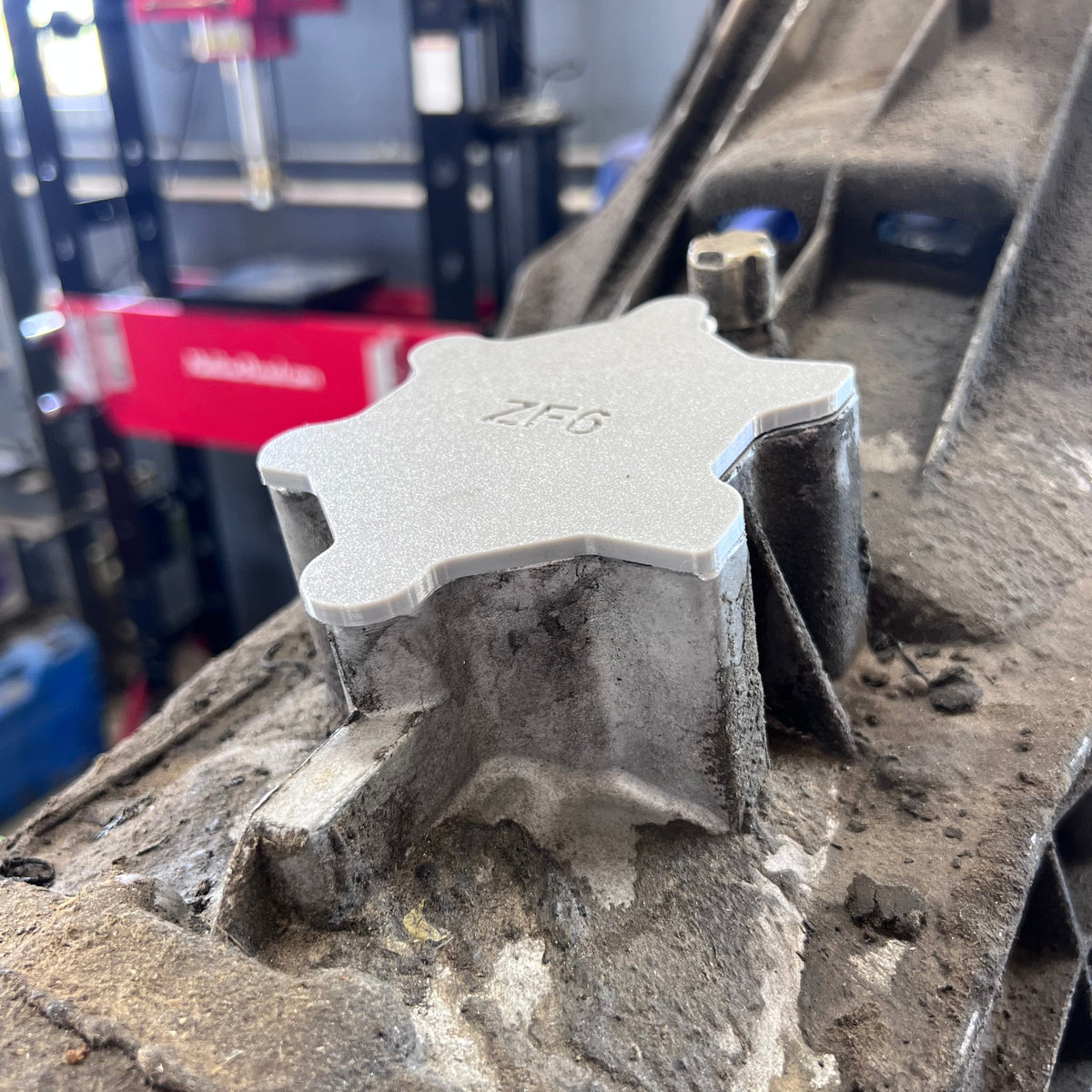 ZF 6 Transmission Cover